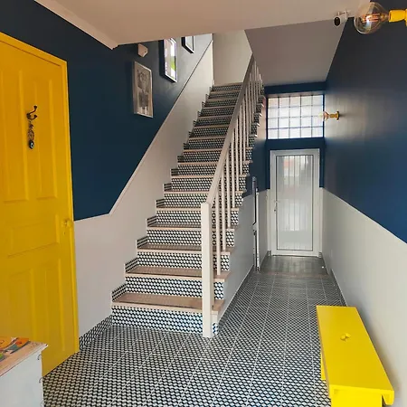 Flat 23